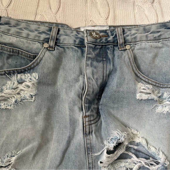 One Teaspoon 2020 Denim Skirt Distressed Size 32 - Picture 2 of 12